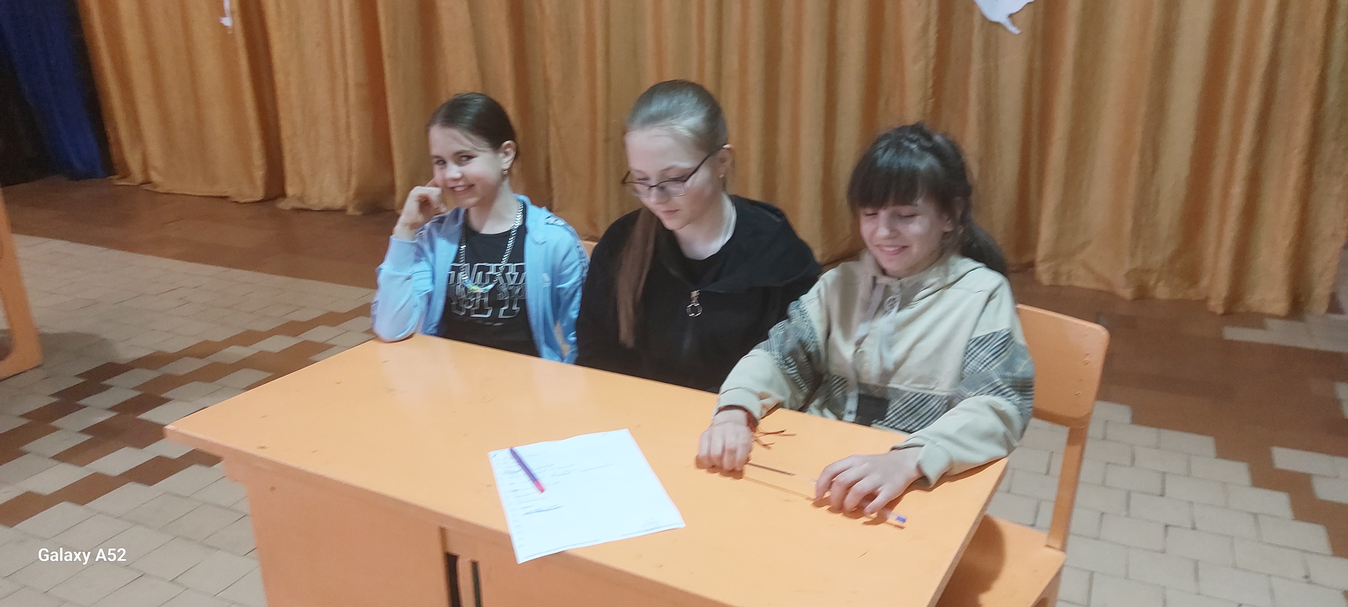 В Высоковском 28 мая 2024 г. прошла интеллектуальная игра «Умники и умницы», посвященная страницам истории Великой Отечественной войны..