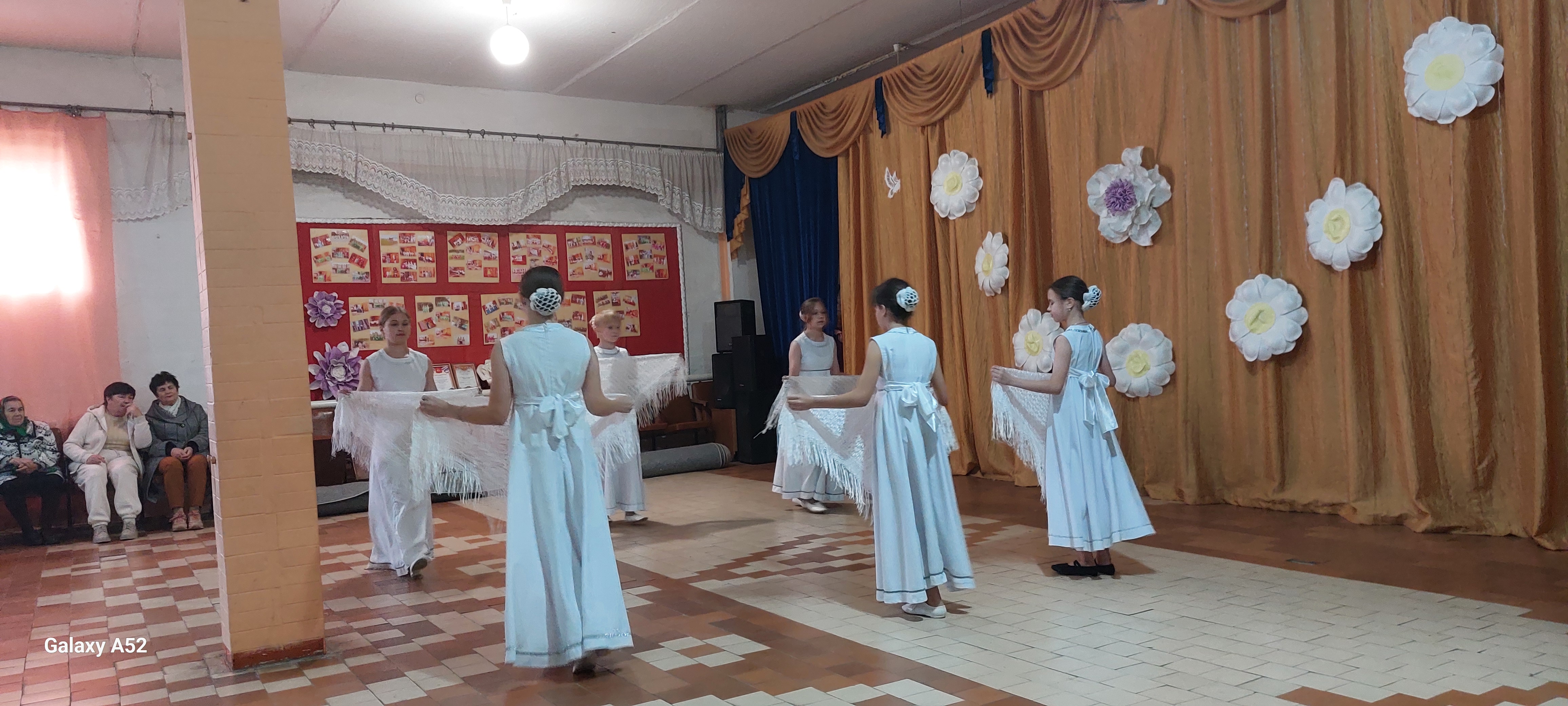 Высоковский СДК. День пожилого человека..